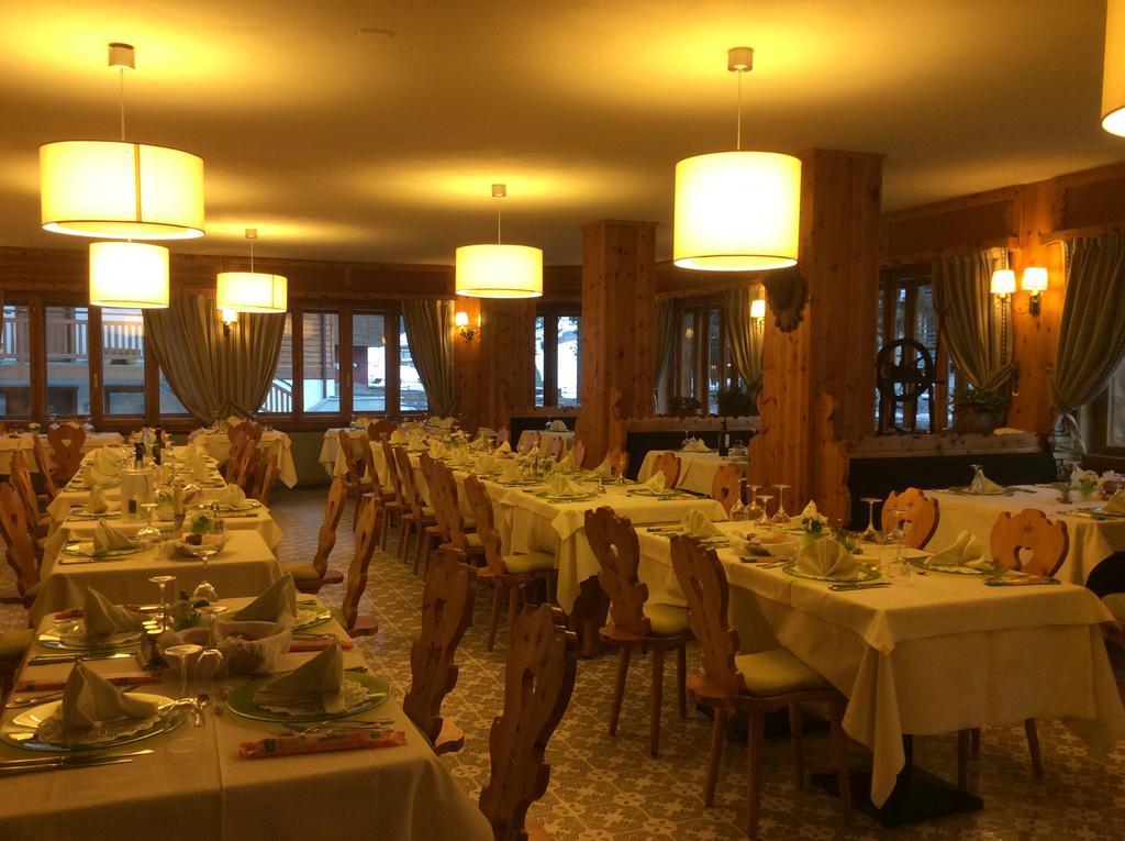 Park Hotel Santa Caterina Valfurva Exterior photo