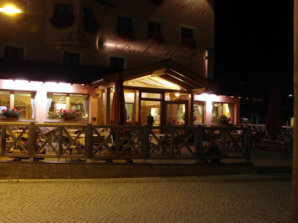 Park Hotel Santa Caterina Valfurva Exterior photo