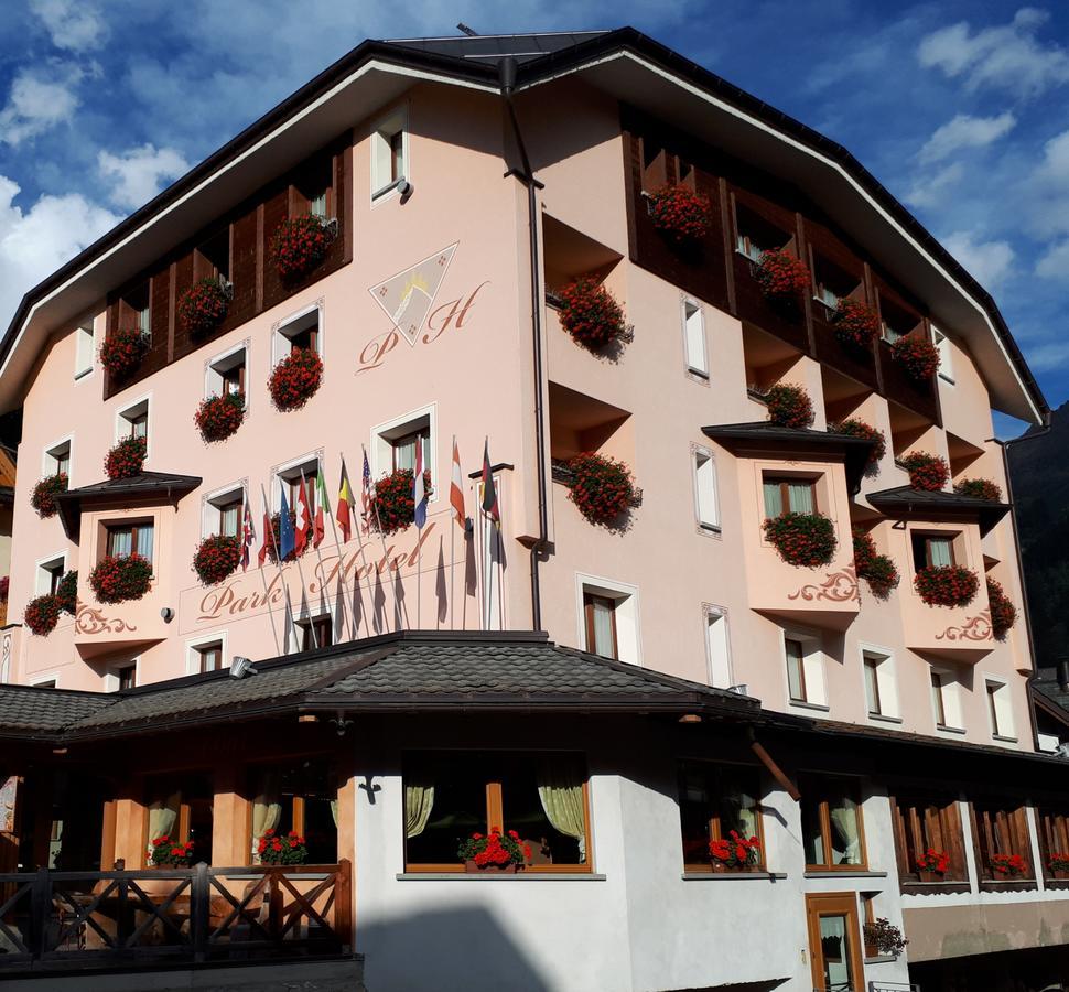 Park Hotel Santa Caterina Valfurva Exterior photo